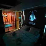 Pentlux - Penthouse In The Heart Of Skopje