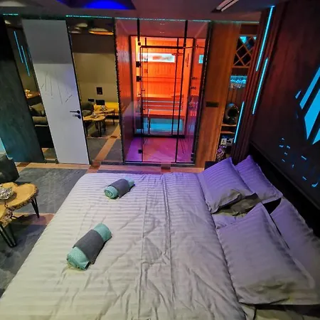 Pentlux - Penthouse In The Heart Of 公寓 斯科普里