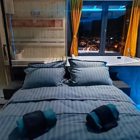 Pentlux - Penthouse In The Heart Of Apartment Skopje