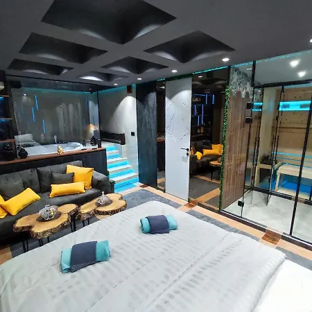 Pentlux - Penthouse In The Heart Of Apartment Skopje
